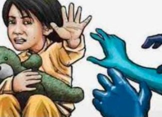 चीडीमारी व दादागिरीचा कहर, गुन्हा दाखल.