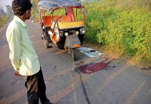 शाळकरी ऑटोला भीषण अपघात, एक विद्यार्थी जागीच ठार.