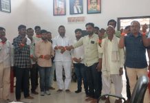 निंबाळा येथील युवकांचा शिवसेनेत (ऊबाठा) प्रवेश.