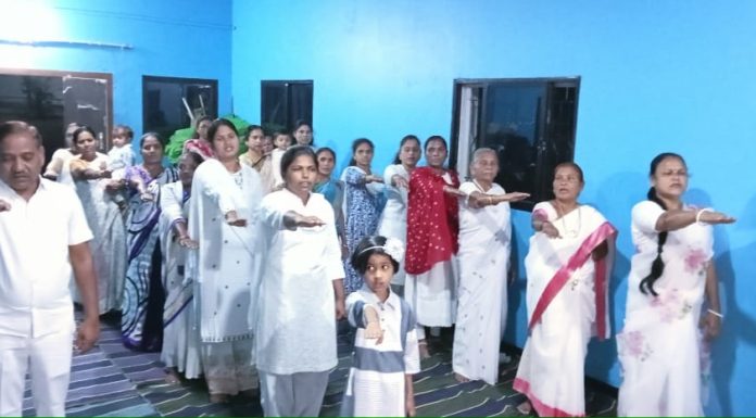 मेघदूत कॉलनी चिखलगाव येथे संविधान साजरा