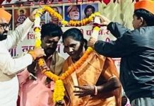 शिंदोला येथील व्यसनमुक्ती सम्राट रामेश्वर खोडे महाराज यांच्या भागवत सप्ताहात असाही वाढदिवस साजरा.