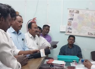 विशाल किन्हेकर यांच्या आरोपात तथ्य, पत्रकारांनी केली तहसिलदारांची प्रश्नांचा भडीमार करून चिरफाड.