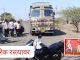 जड वाहतुकीस बंदी असताना, रस्त्यावरून चालणाऱ्या जड वाहतुकीस नागरिकांनी वाहने अडवून दिला सज्जड दम.