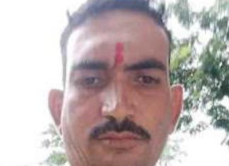 नवरगाव येथे गळफास घेऊन इसमाची आत्महत्या.