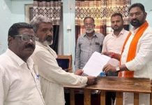 वीज पडून मृत पडलेल्या महिलेच्या वारसांना ४ लाख रुपयाची शासनाची मदत, आमदार संजय देरकर यांच्या हस्ते धनादेश सुपूर्द.