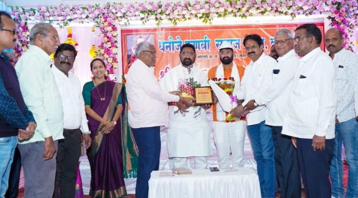 जगन्नाथ महाराज स्थापना दिवस सोहळ्यात आमदार संजय देरकर यांचा सत्कार.
