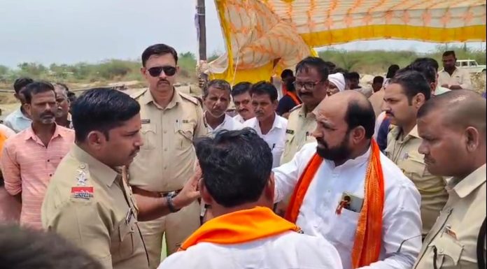 स्थानिक भूमिपुत्रांना रोजगार उपलब्ध करून दिल्याशिवाय शांत बसणार नाही- संजय निखाडे