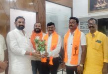 सामजिक कार्यात सक्रिय युवकांनी बांधले शिवबंधन.