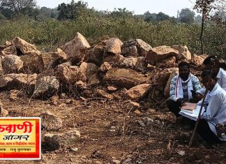 लोधा सोलर प्लांट विरोधात अडेगावच्या शेतकऱ्यांचा तीव्र संताप.